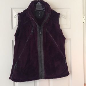 Kuhl flight hooded vest💗